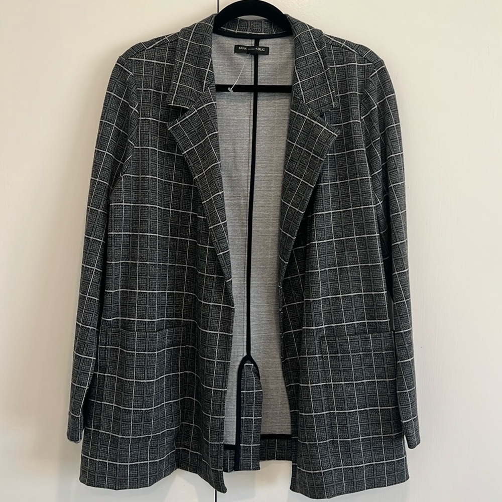 Never Worn: Banana Republic Knit Boyfriend Blazer